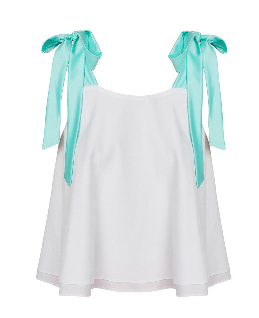 White top with contrast straps