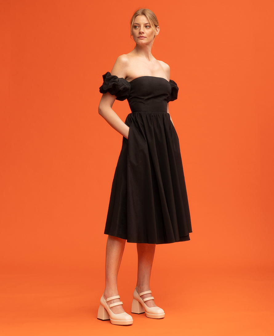 Chloe midi dress with removable sleeves