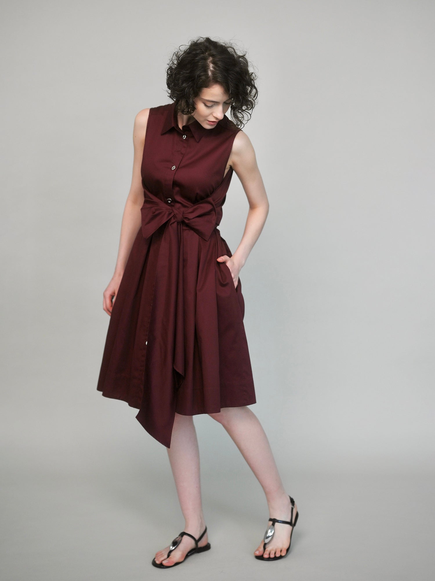 Clara Sleeveless Shirt Dress with Bow – Deep Burgundy